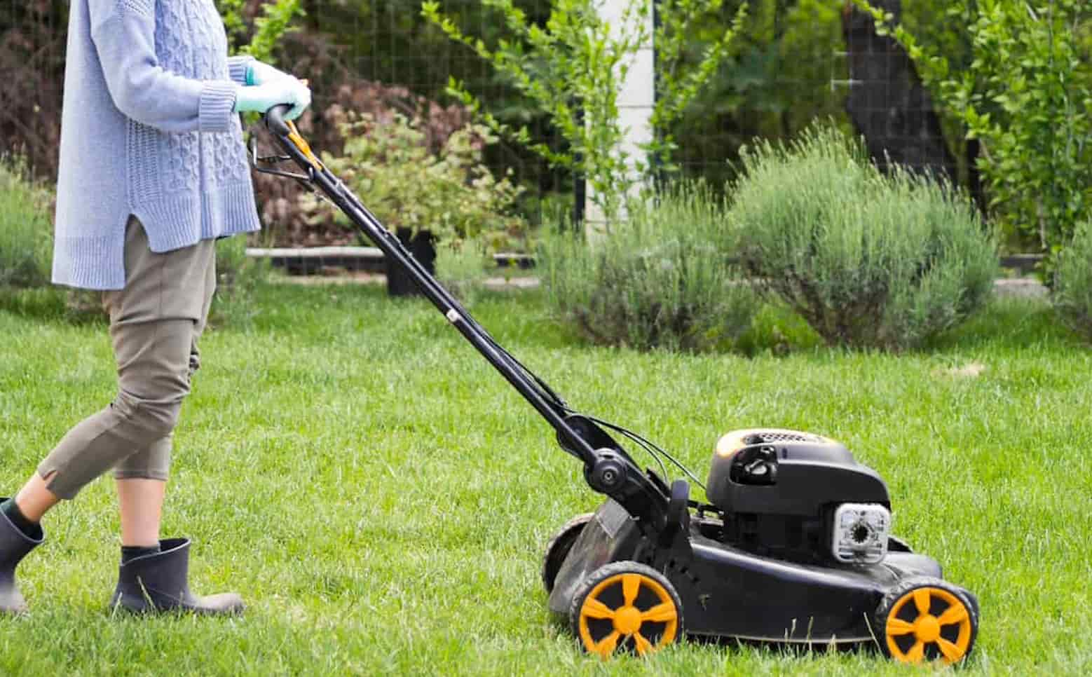 how-to-mow-a-lawn